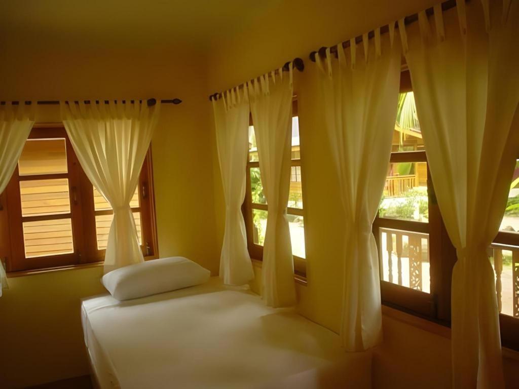 Phangan Rainbow Bungalows Baan Khai Esterno foto